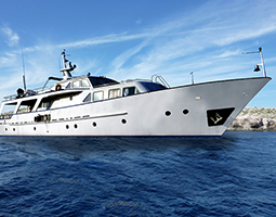 Tauchschiff m/y Agramer I